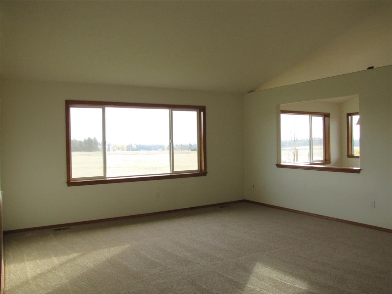 19212 N Austin Rd - Photo 10