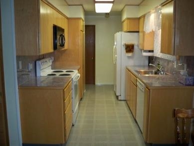2814 S Freya St - Photo 5