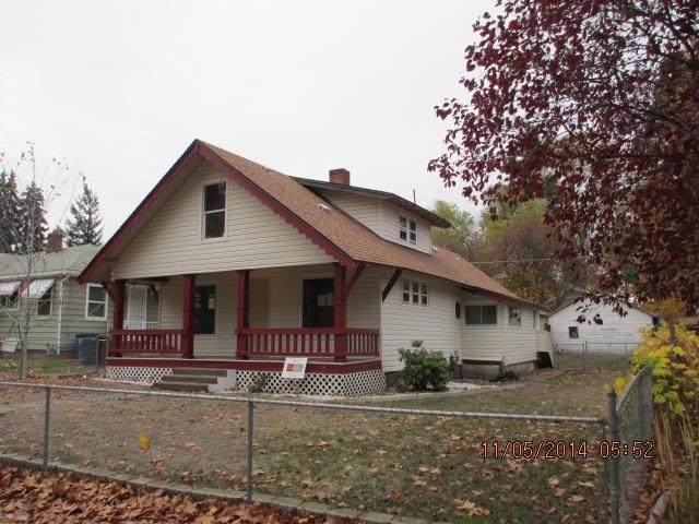 207 E Lacrosse - Photo 1