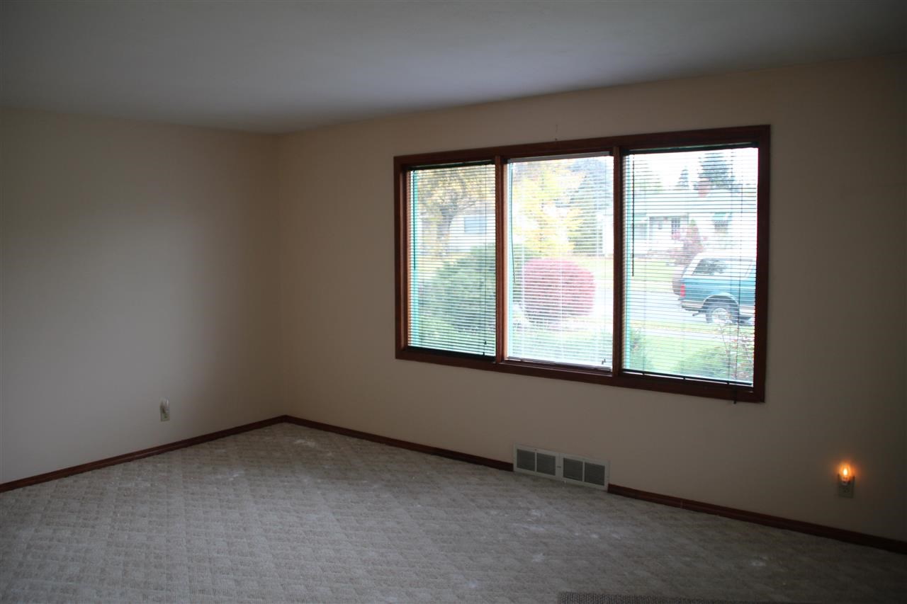 3424 E Marietta Ave - Photo 4
