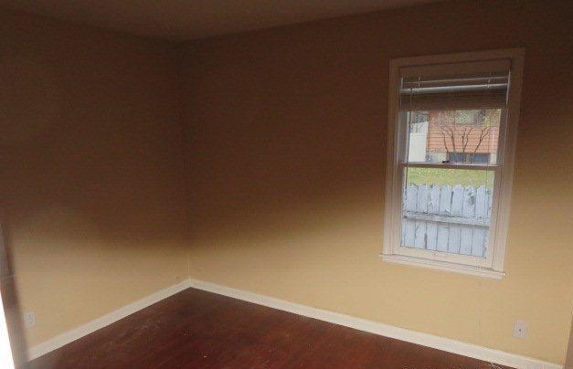 1529 E Thurston Ave - Photo 4