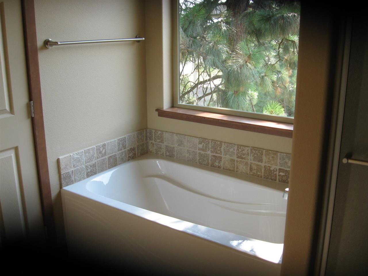 8918 E Clearview Ln - Photo 12