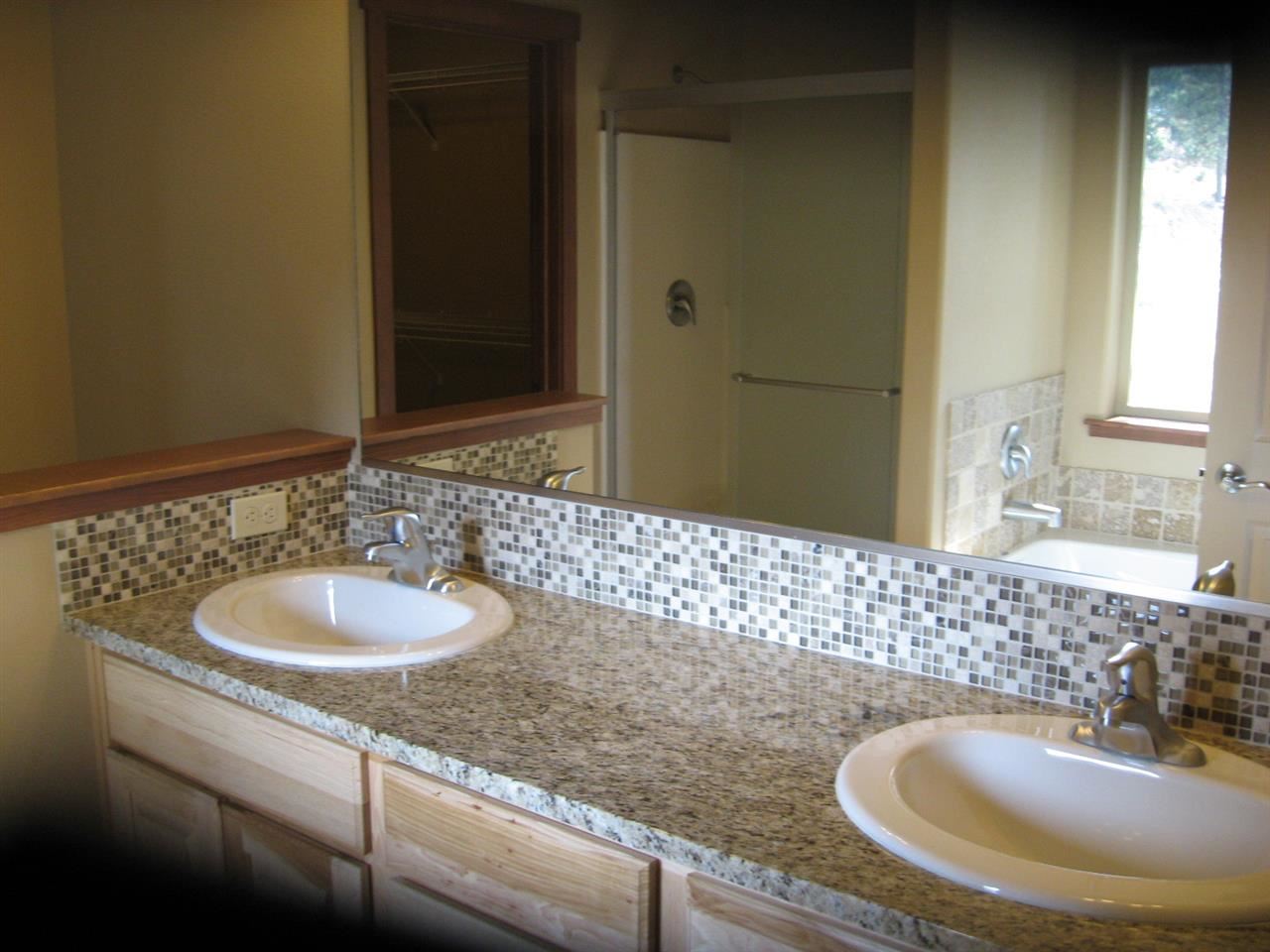 8918 E Clearview Ln - Photo 10