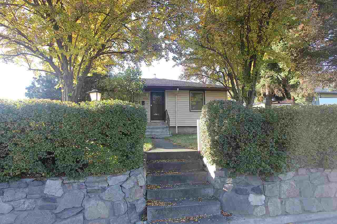 4003 N Maple St - Photo 3