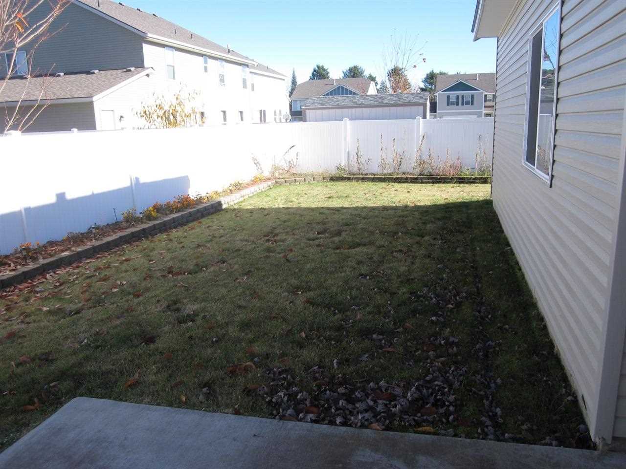 18117 E Knox Ave - Photo 16