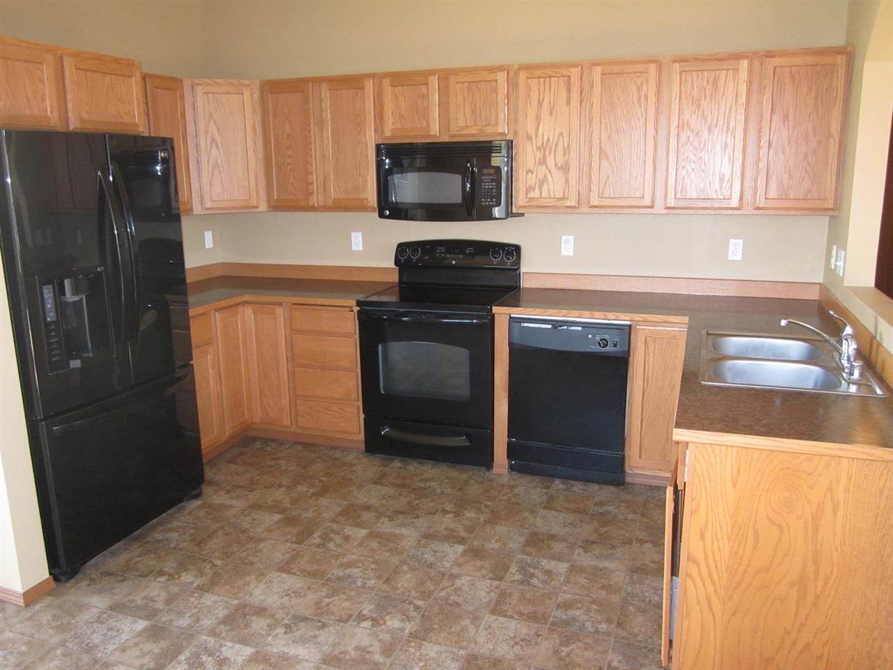 18117 E Knox Ave - Photo 4
