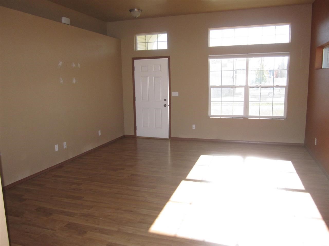 18117 E Knox Ave - Photo 5
