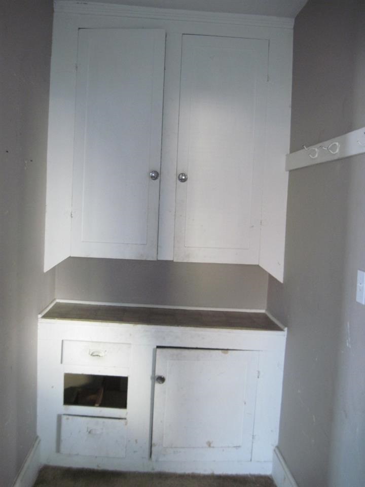 1304 E Courtland Ave - Photo 11