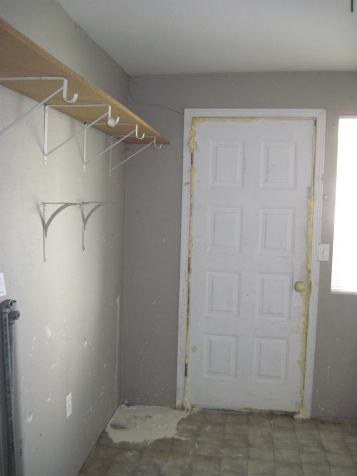 1304 E Courtland Ave - Photo 12