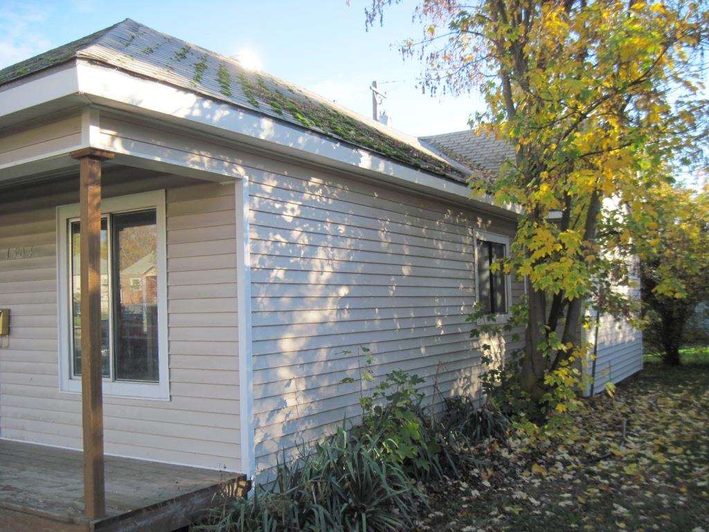 1304 E Courtland Ave - Photo 3