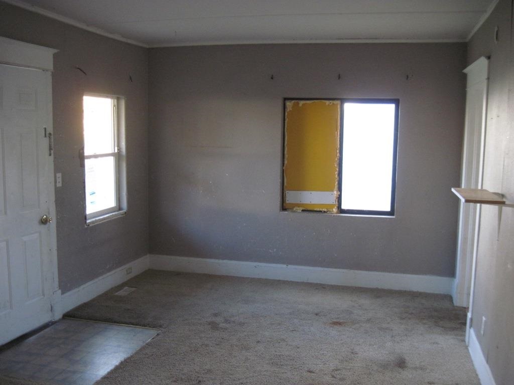 1304 E Courtland Ave - Photo 6