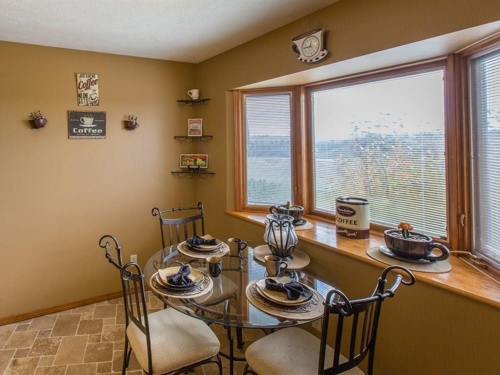 23321 W Alki Ln - Photo 7