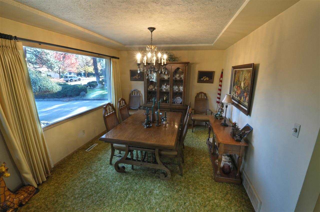 1720 S Seehorn Rd - Photo 4