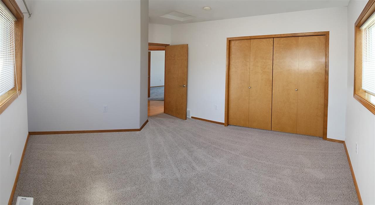 2610 S Andres Rd - Photo 10