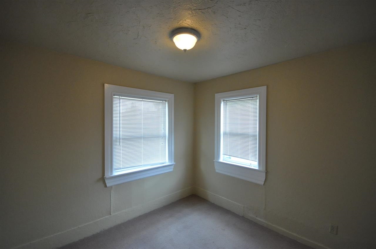 5112 N JEFFERSON St - Photo 9