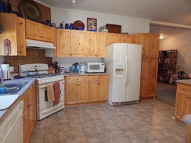 558-C Knapp Rd - Photo 4