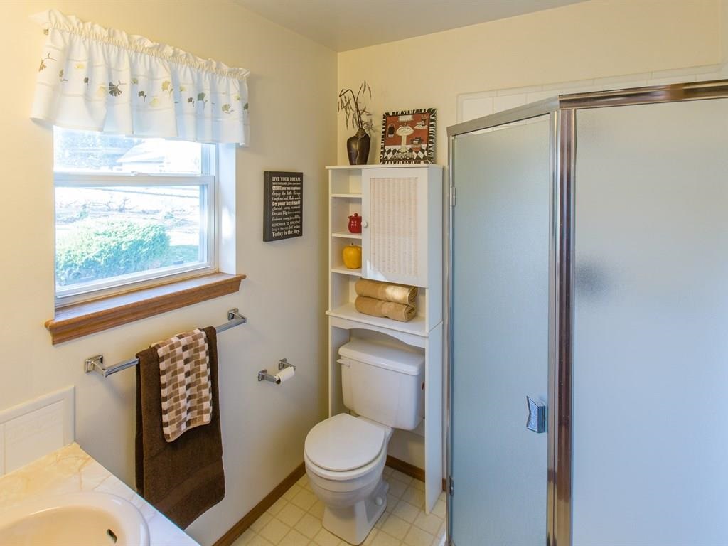 14106 E 13th Ave - Photo 11