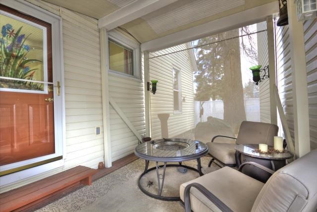 1215 S Maple St - Photo 11