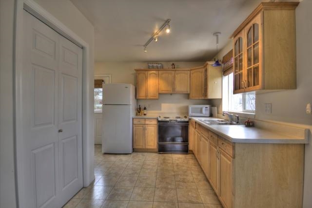 1215 S Maple St - Photo 16
