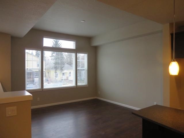 2217 W Bridge Ave - Photo 3