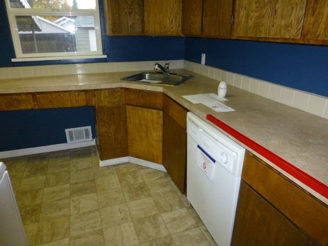 623 E Rockwell Ave - Photo 13
