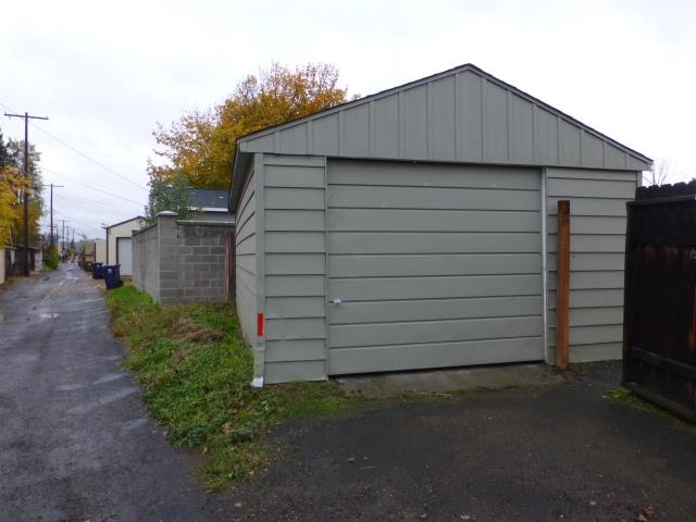 623 E Rockwell Ave - Photo 18
