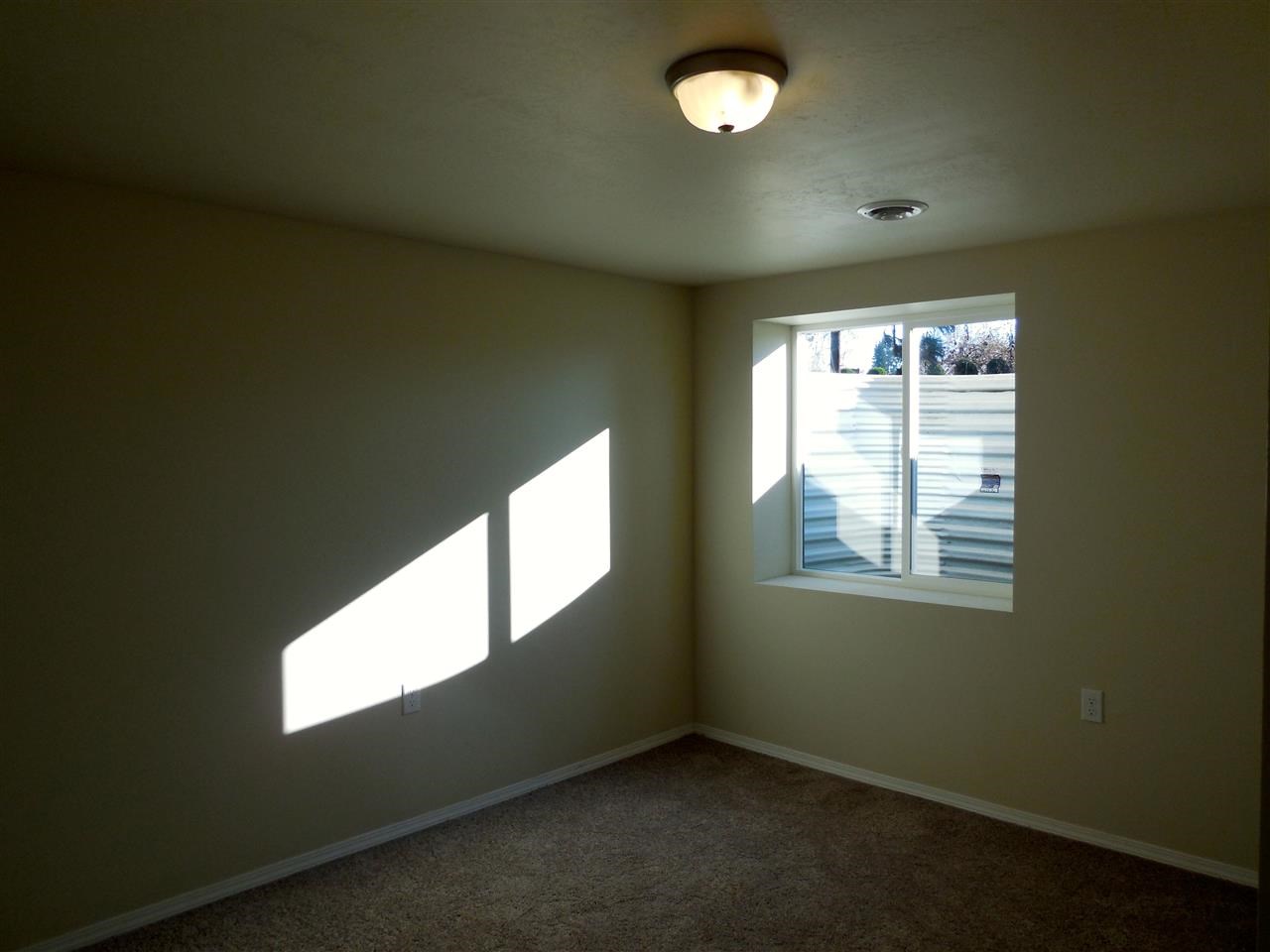 1919 W Kiernan Ave - Photo 14