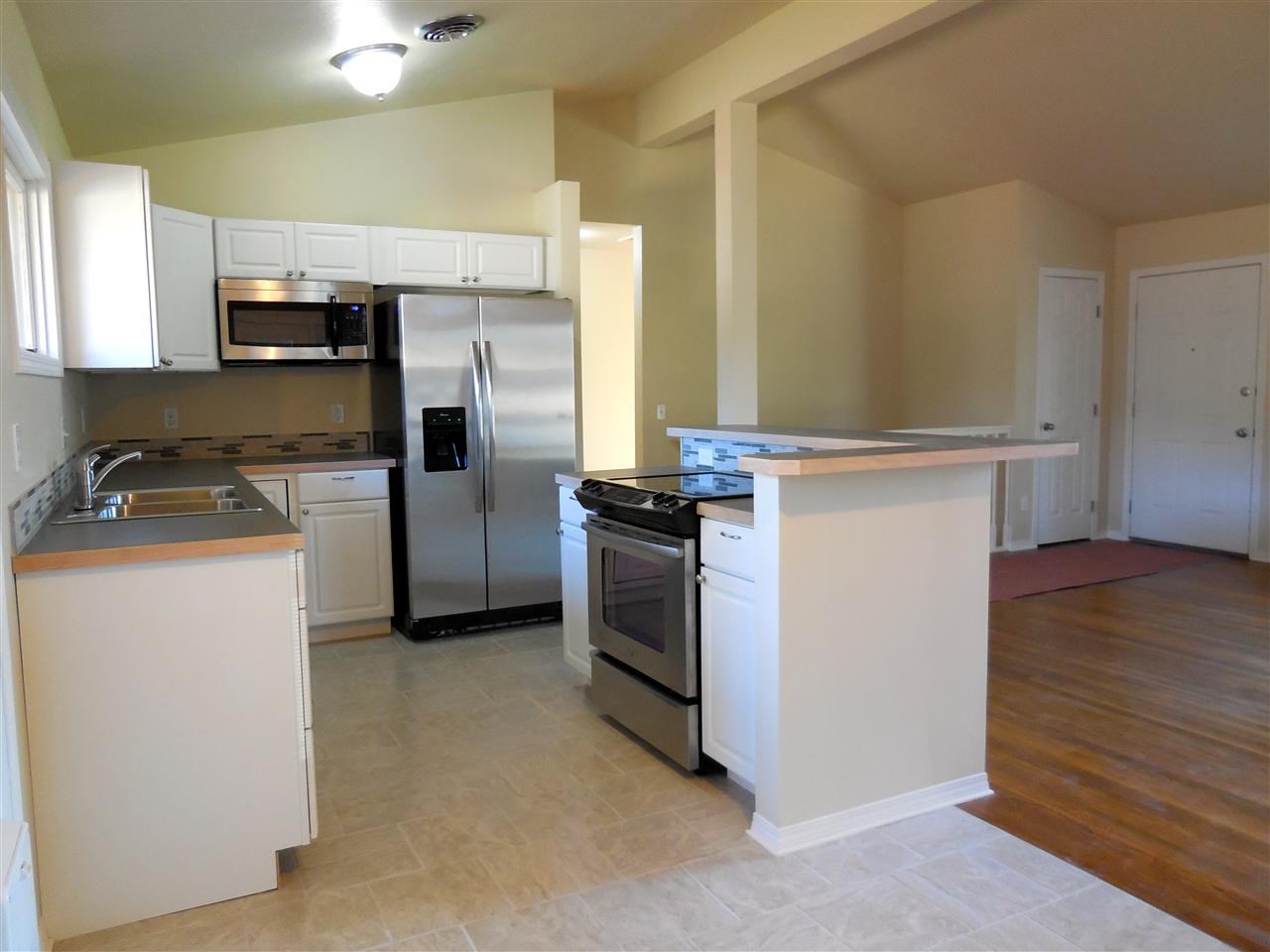 1919 W Kiernan Ave - Photo 7