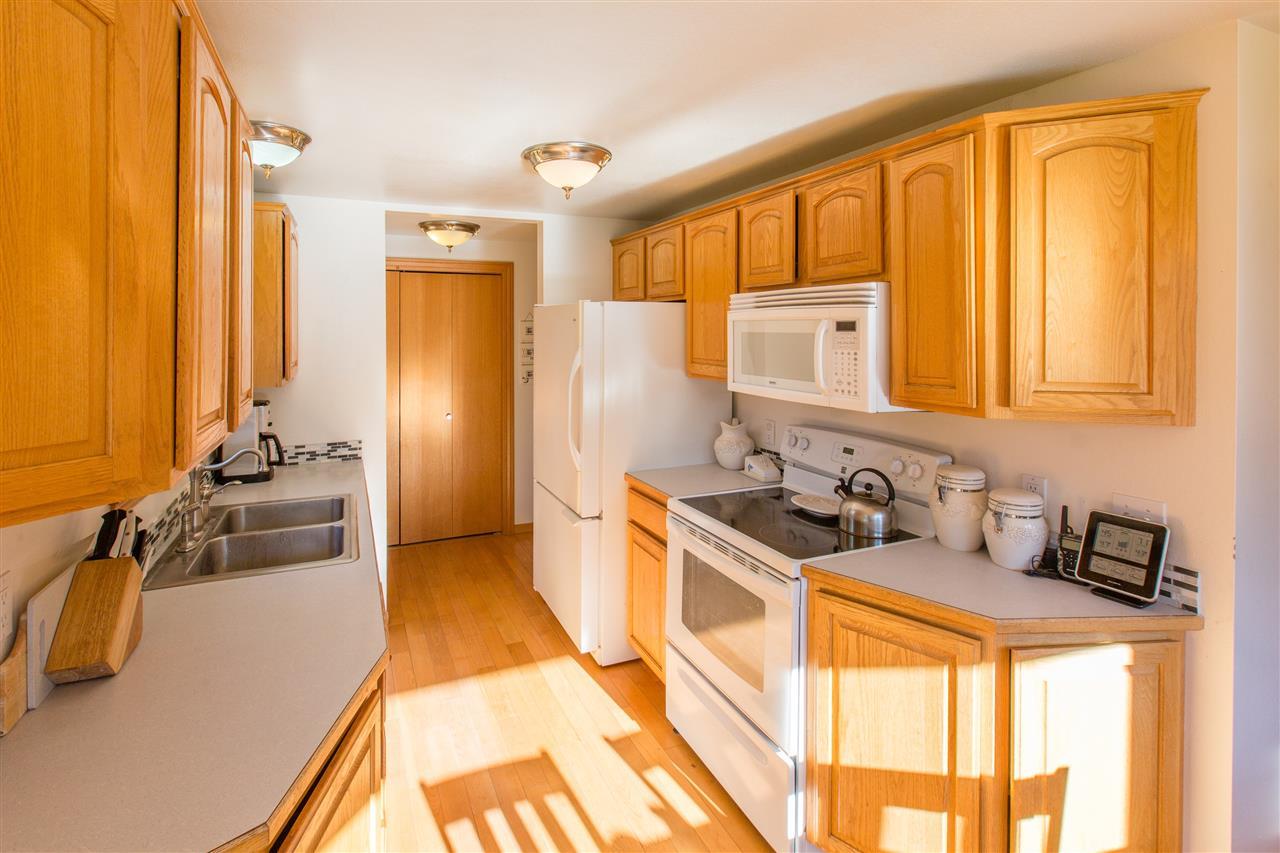 21602 S Koski Park Ln - Photo 5
