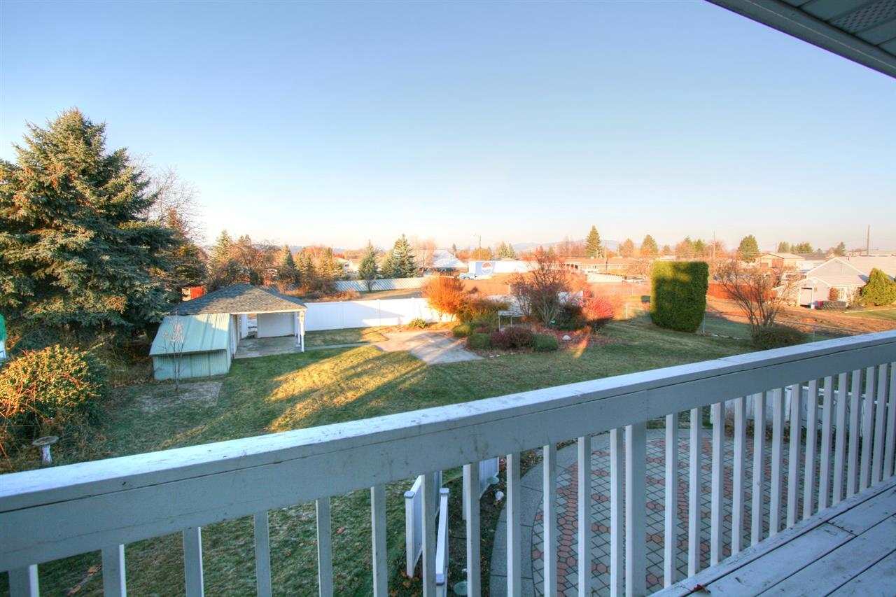 11519 E Boone Ave - Photo 17
