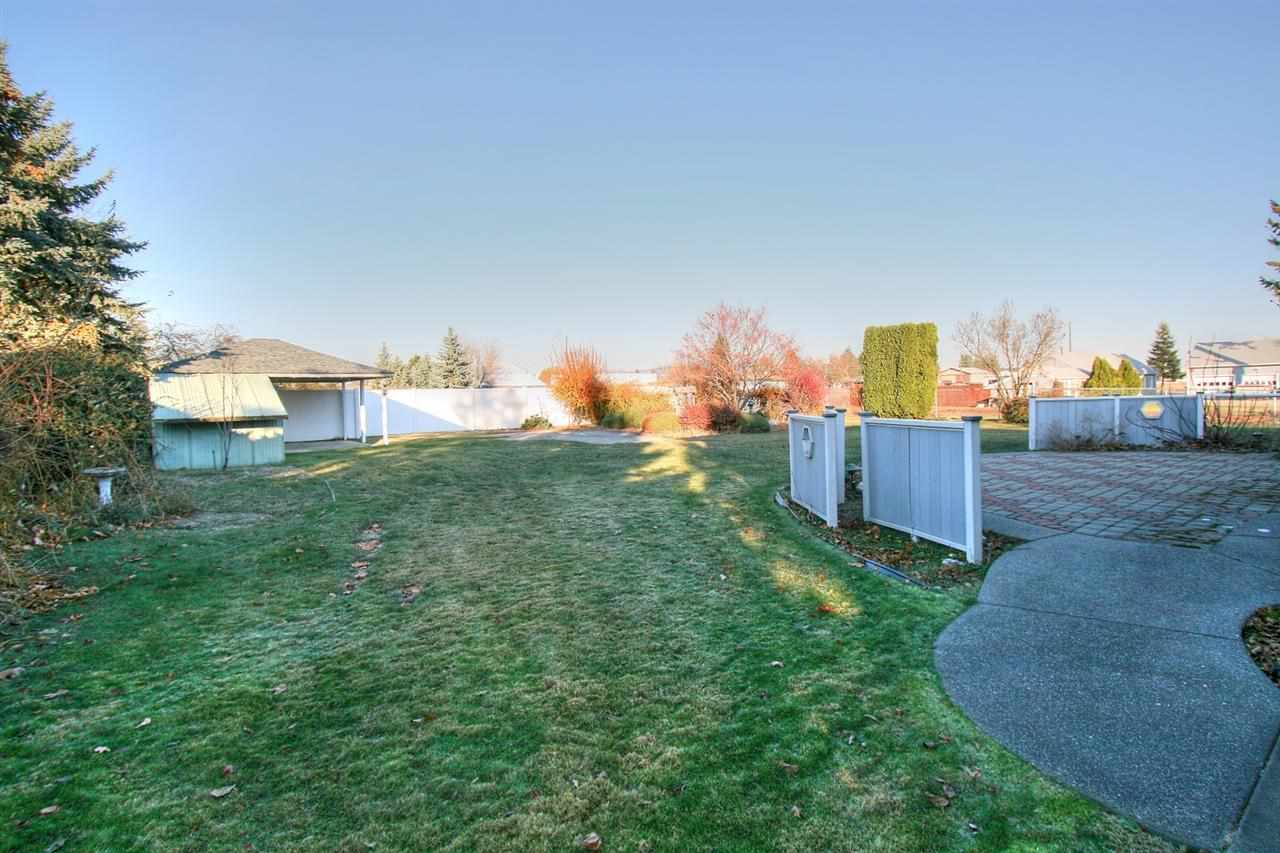 11519 E Boone Ave - Photo 19