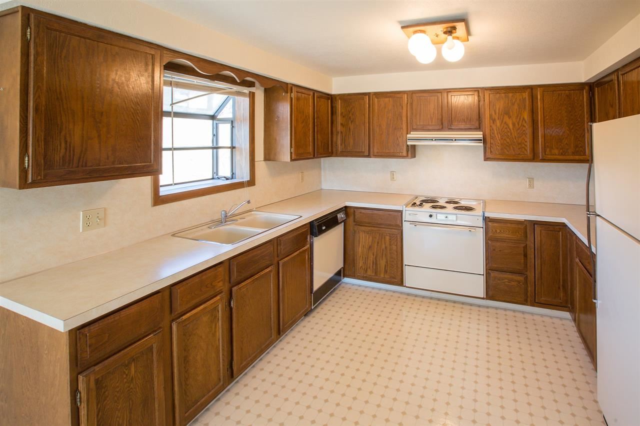 7620 N Cedar Rd - Photo 15