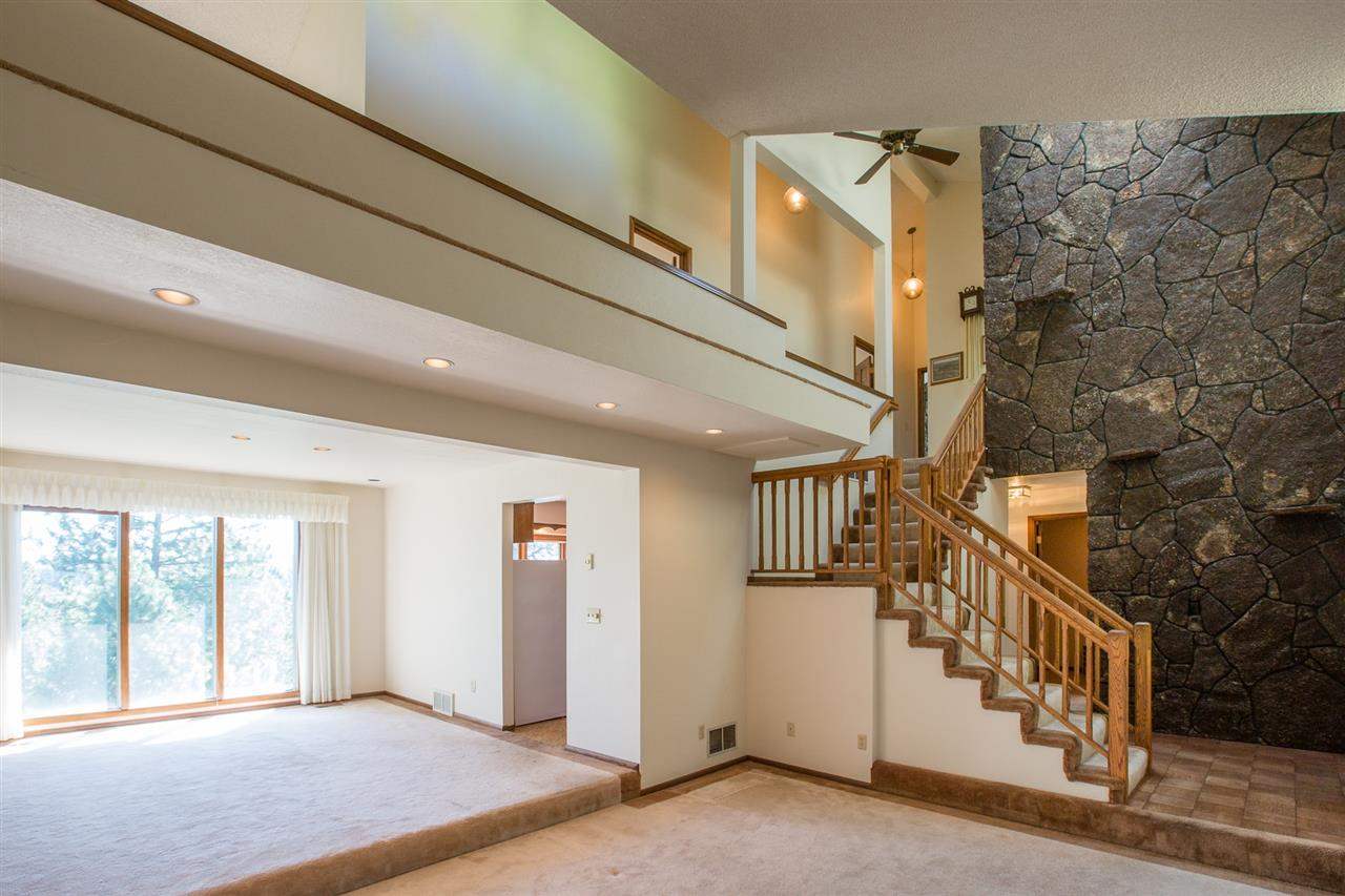 7620 N Cedar Rd - Photo 3