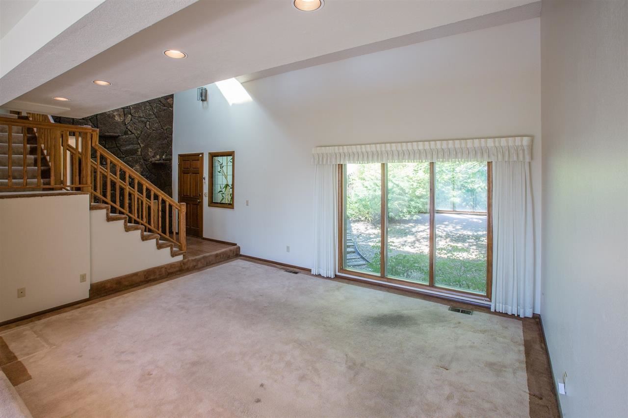7620 N Cedar Rd - Photo 4