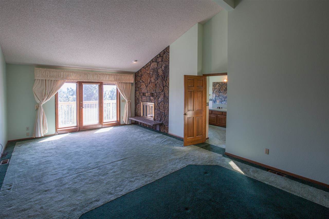 7620 N Cedar Rd - Photo 8