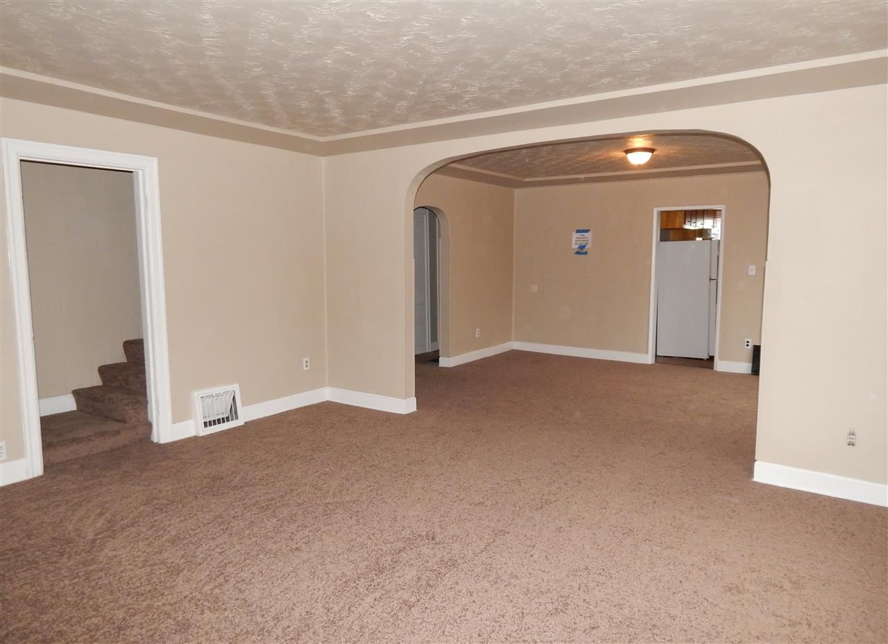 4728 N monroe - Photo 11