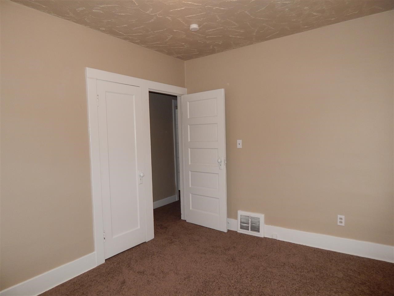 4728 N monroe - Photo 16