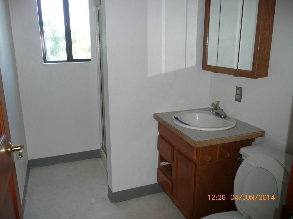 126 E Lake Ave - Photo 10