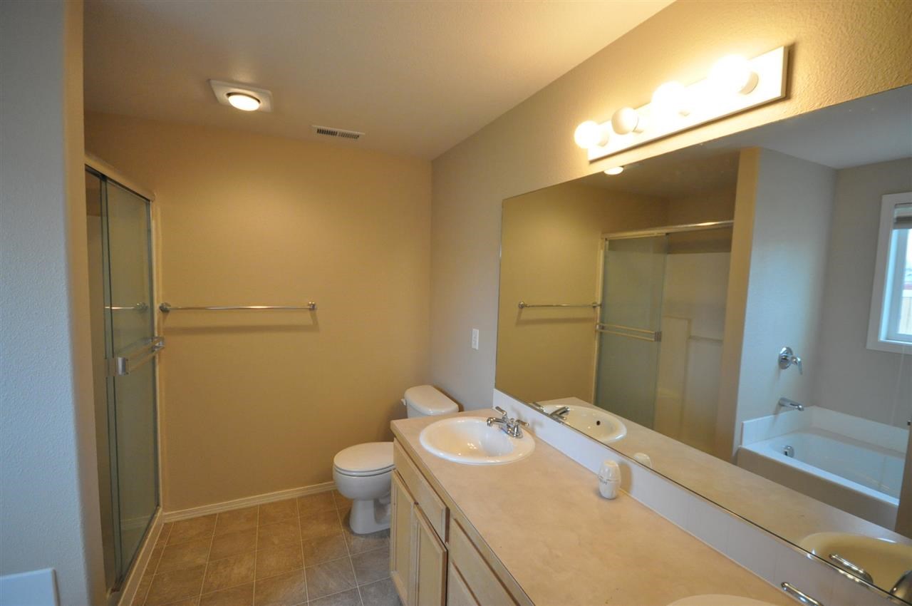 9201 W CLAIRE Ave - Photo 13
