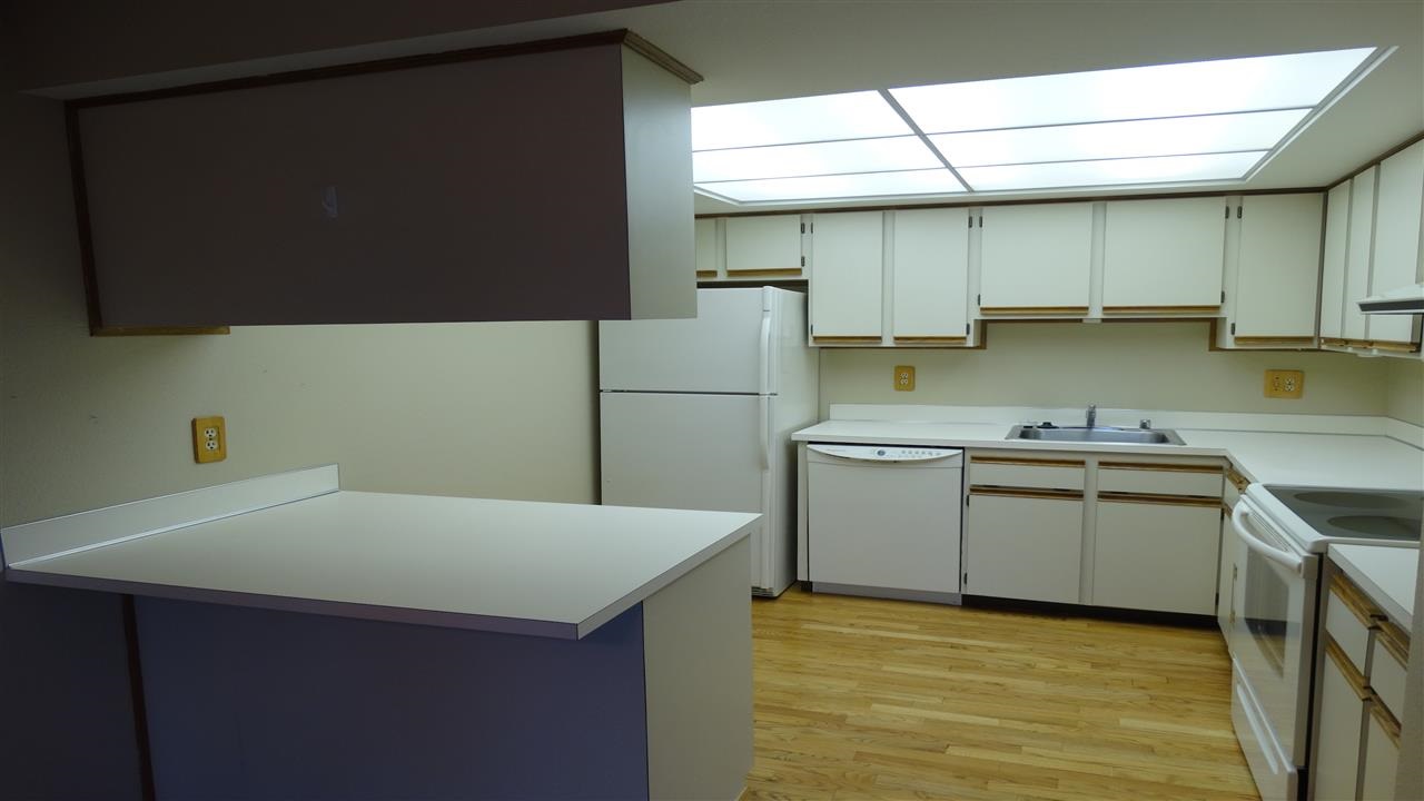1111 W 6th Ave - Photo 9