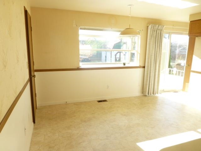 14418 E Main Ave - Photo 6