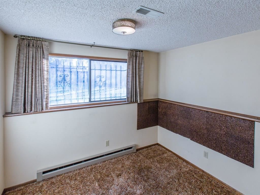 9614 E 9TH Ave - Photo 12
