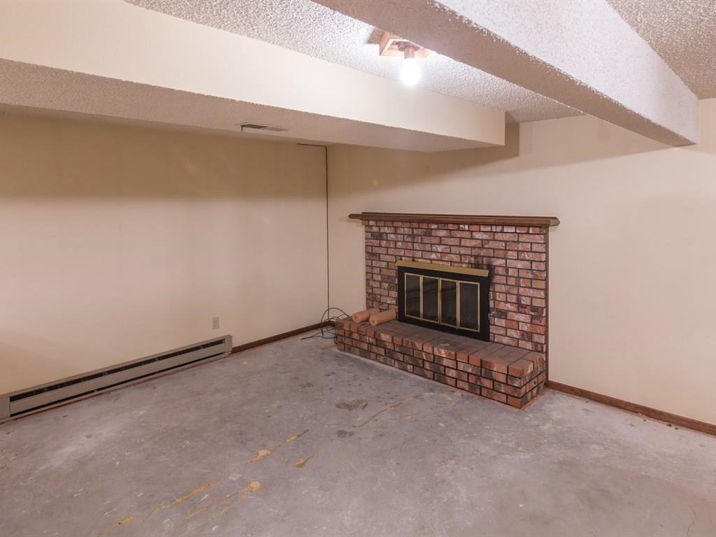 9614 E 9TH Ave - Photo 14