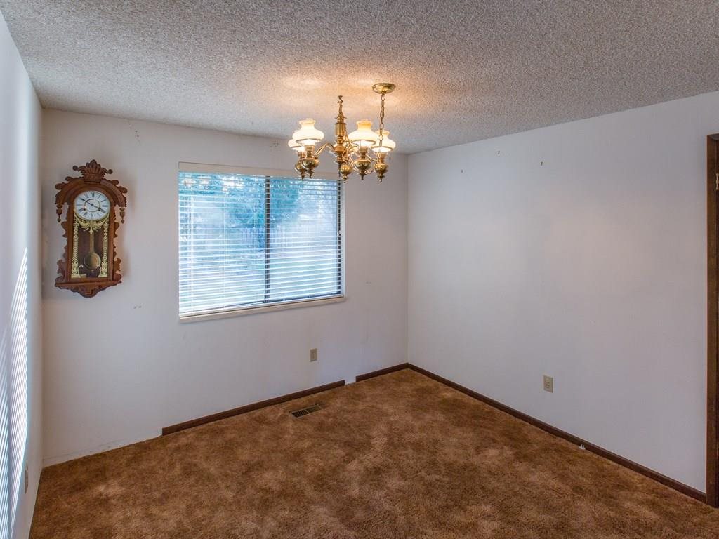 9614 E 9TH Ave - Photo 5