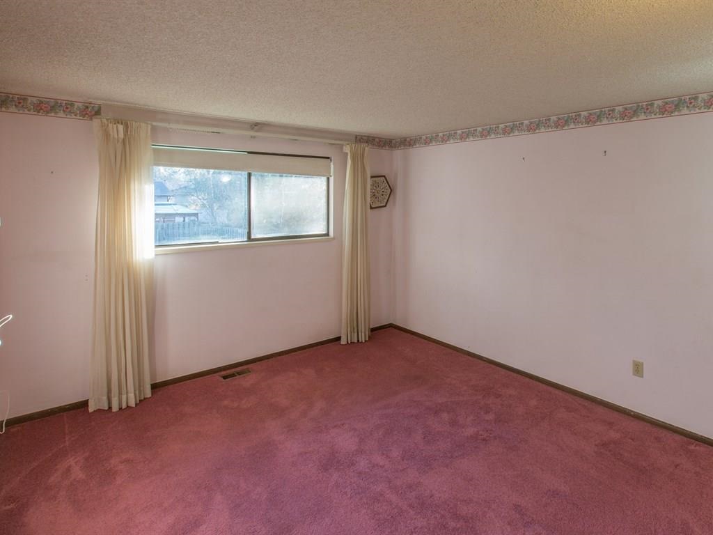9614 E 9TH Ave - Photo 7