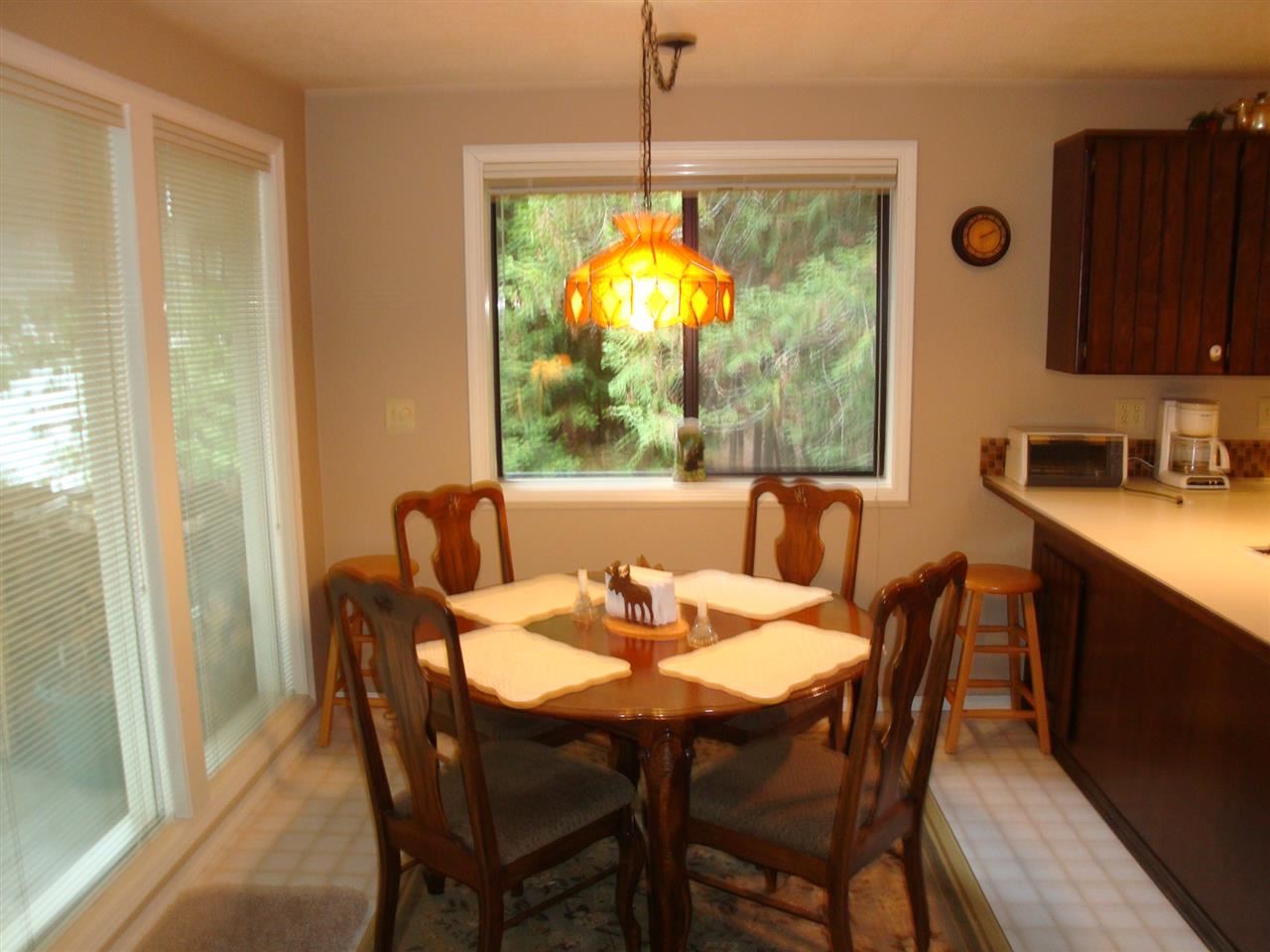 902 Larch Ln - Photo 11