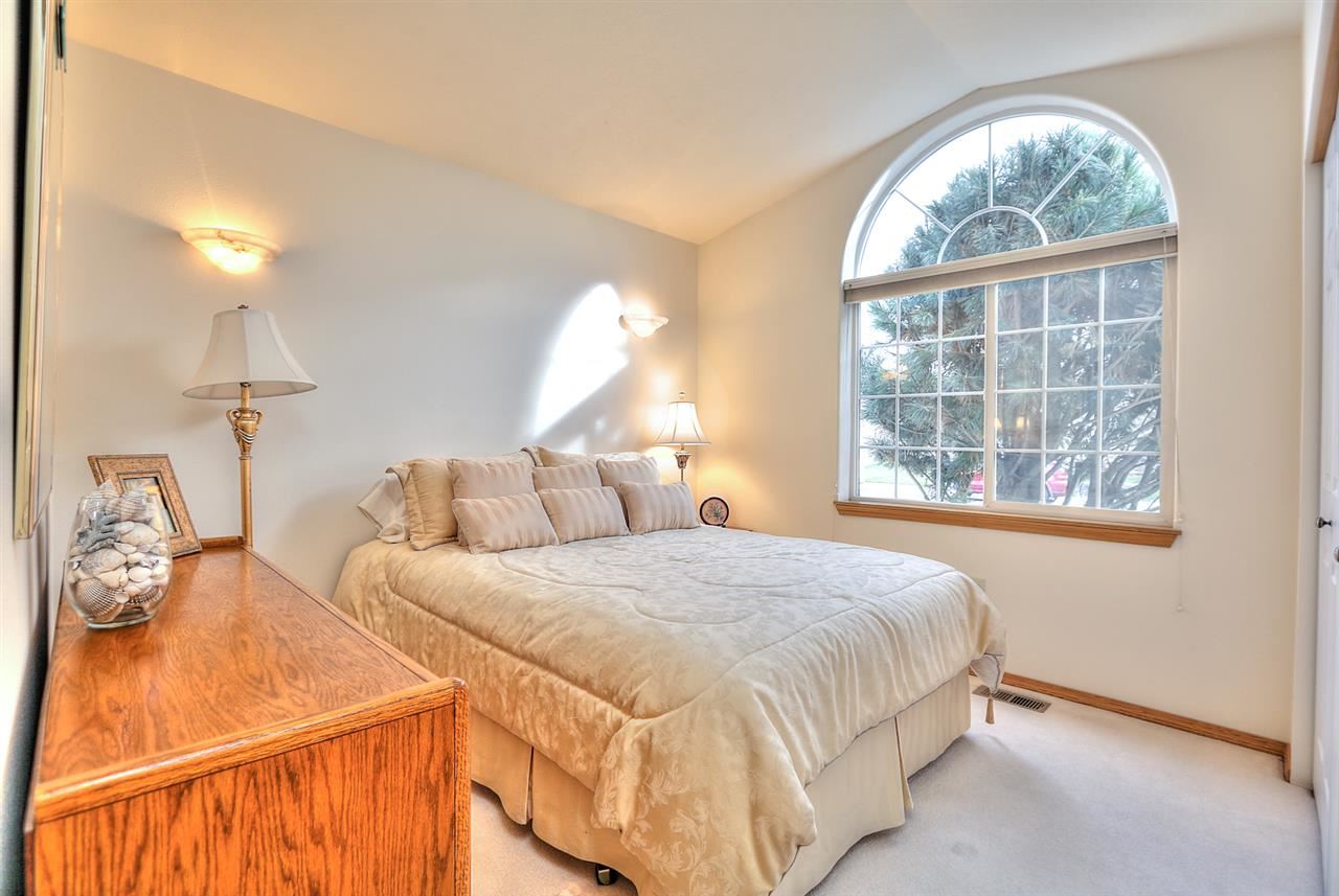 19303 E Riverwalk Ln - Photo 11