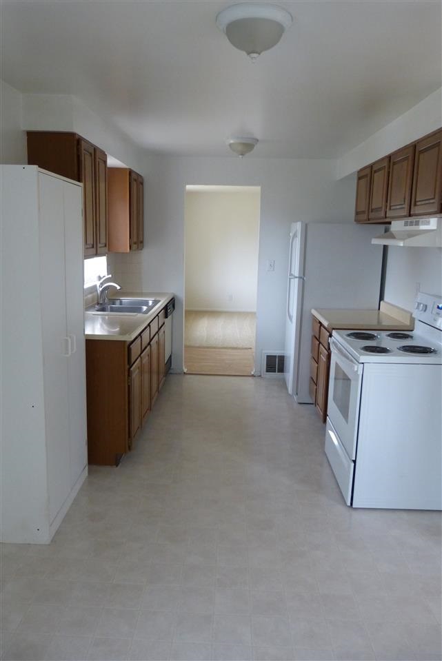 5809 N Oak St - Photo 17