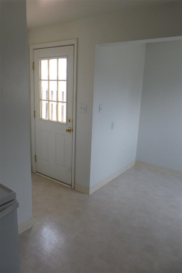 5809 N Oak St - Photo 18
