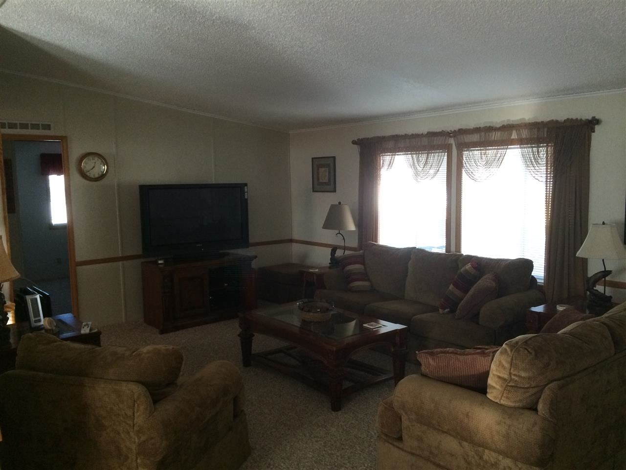2135 Sunflower Ct - Photo 4